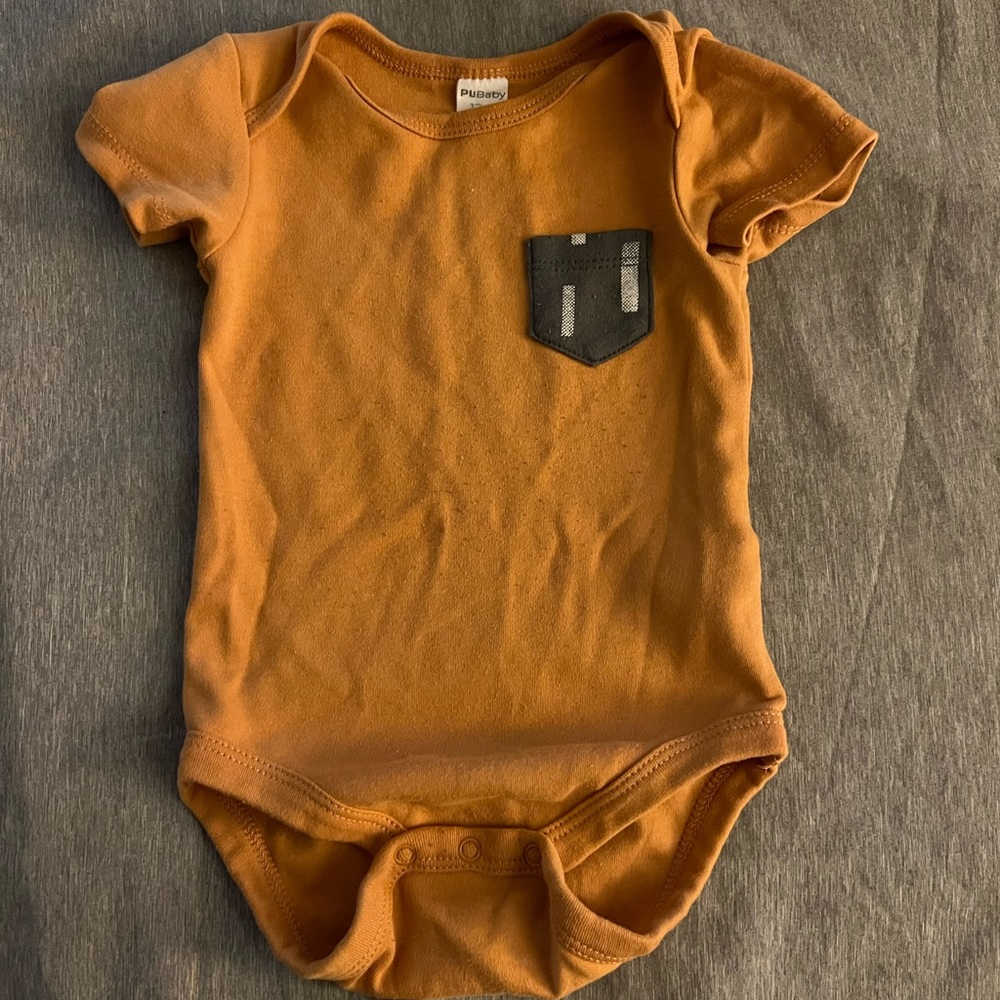 PL baby Boy Pocket Onesie 12m